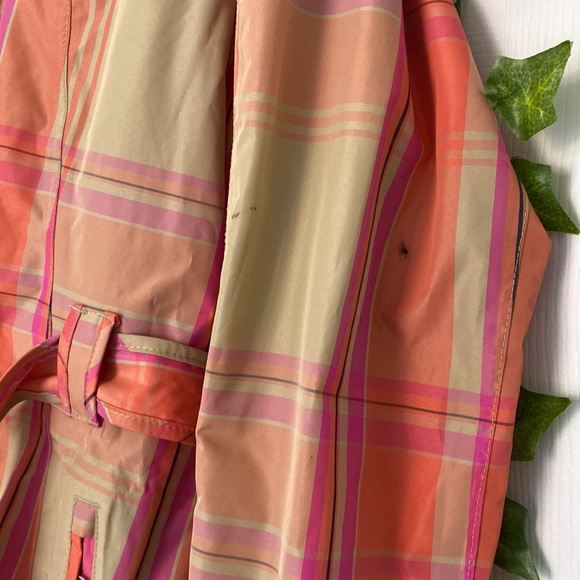 North Face Rain Jacket - Picture 7 of 7